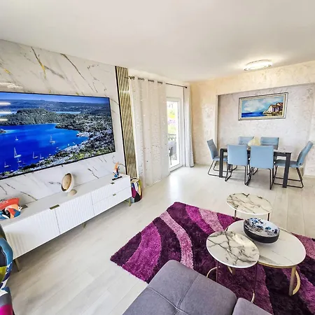 Lux Adriatica 3 By Interhome Trogir